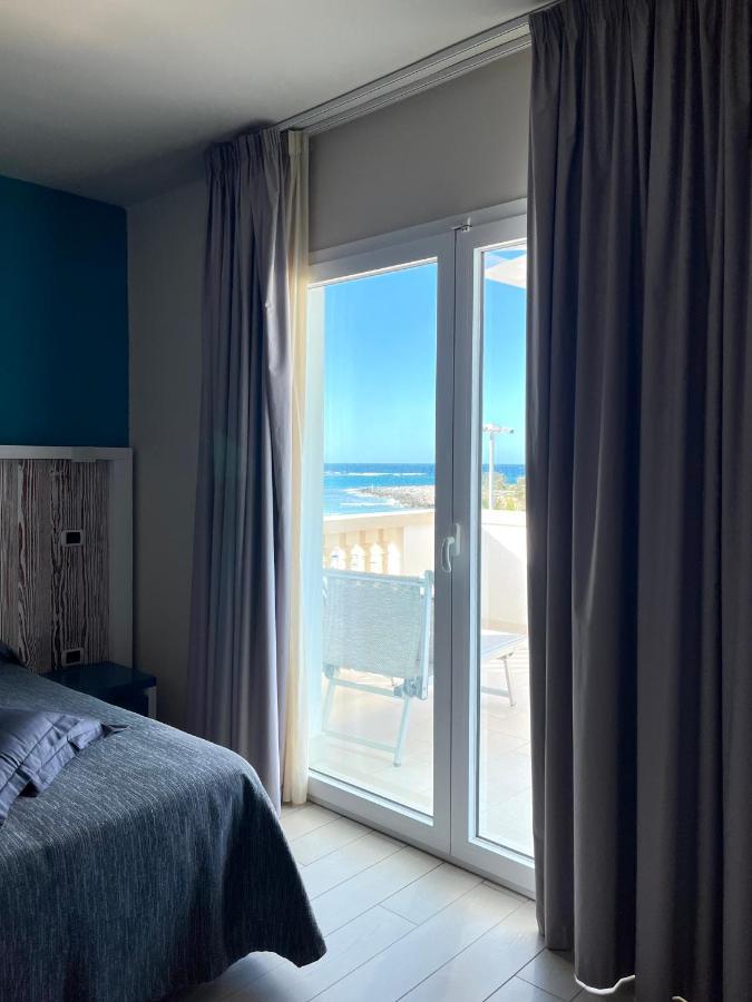 Tabu Hotel Porto Cesareo Eksteriør bilde