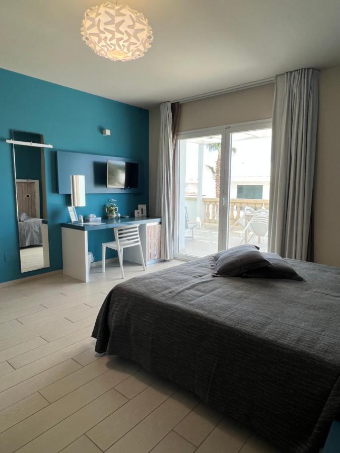 Tabu Hotel Porto Cesareo Eksteriør bilde