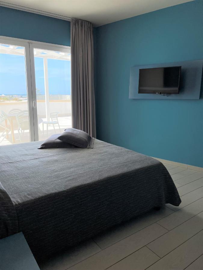 Tabu Hotel Porto Cesareo Eksteriør bilde