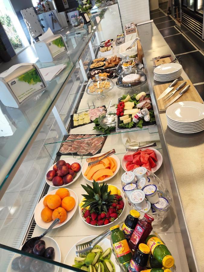 Tabu Hotel Porto Cesareo Eksteriør bilde